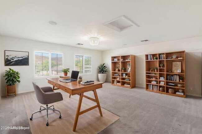 Building Photo - 6518 W Bent Tree Dr