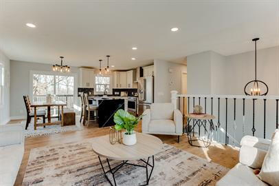Building Photo - "Charming 3-Bed, 3-Bath Home with 1765 Sq Ft of Comfort in Excelsior!"