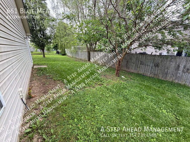 Building Photo - 661 Blue Meadow Dr