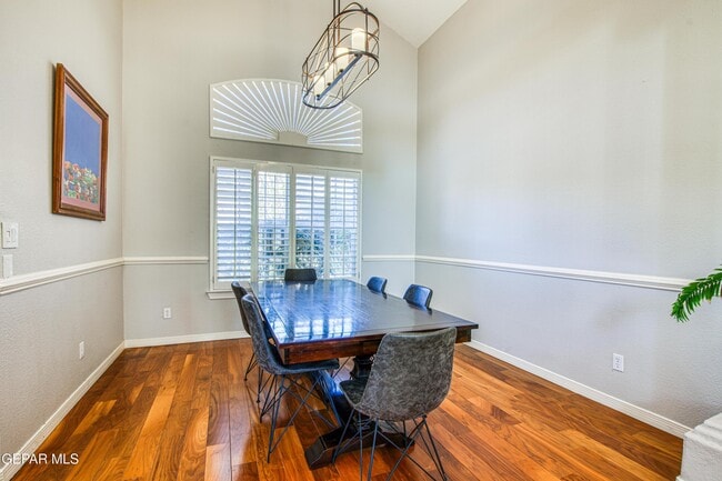 Building Photo - 6561 Isla Del Rey Dr