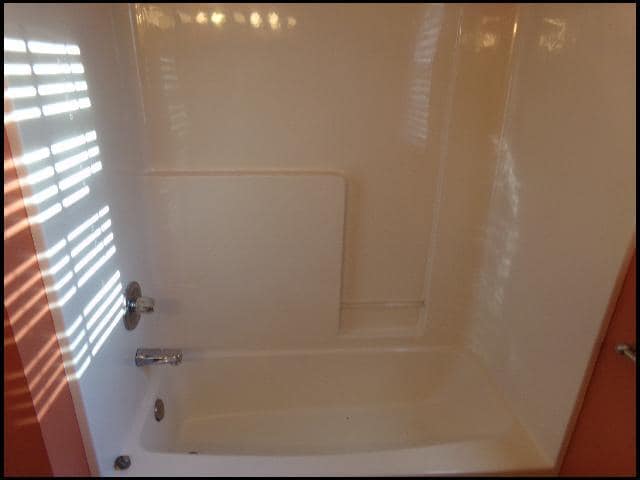 Building Photo - 118 Bob O Link Ln