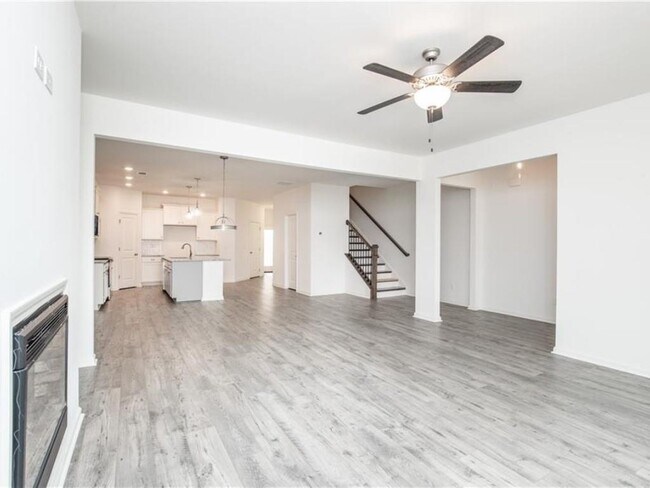 Building Photo - 4899 Mountain Rose Walk