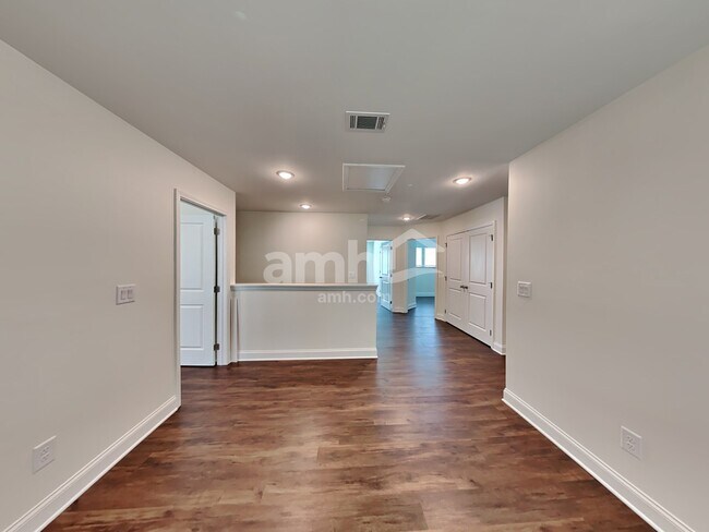 Building Photo - 5222 Blue Mountain Dr