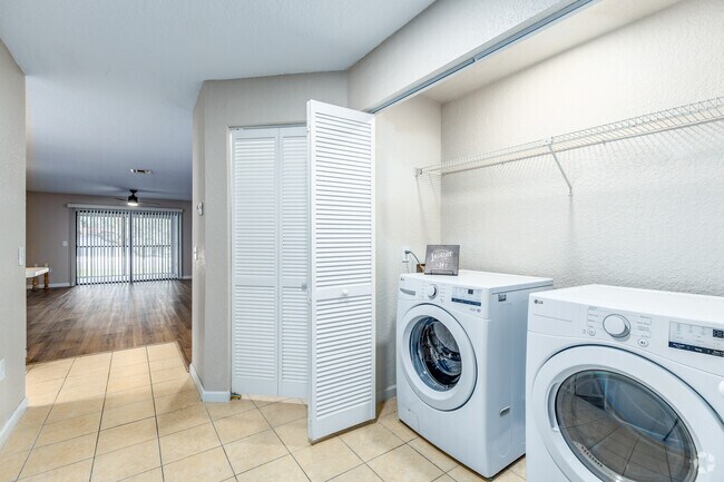 2 BR, 2 BA - 1,022SF - The Rhoads Apartments | 2 Bedroom Apartmen...