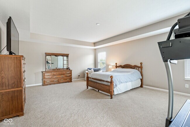 Building Photo - 6192 Bayard Dr