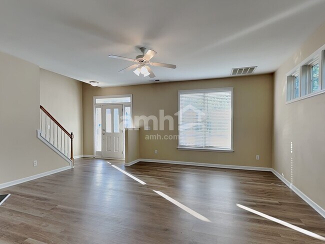 Building Photo - 1105 Willowedge Ct