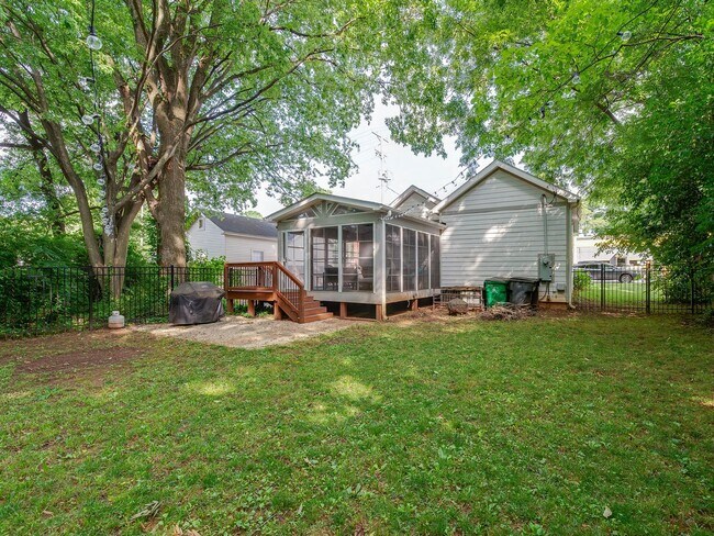 Building Photo - Updated and well appointed home in the his...