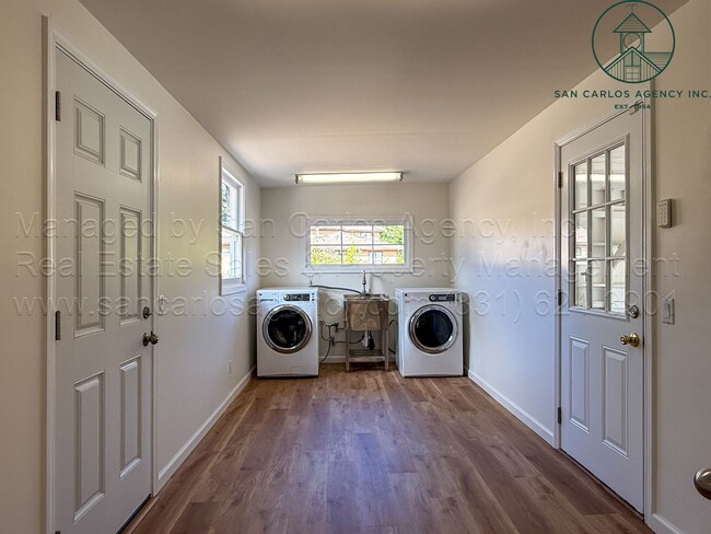 Building Photo - Beautifully Remodeled Mid-Carmel Valley Ra...