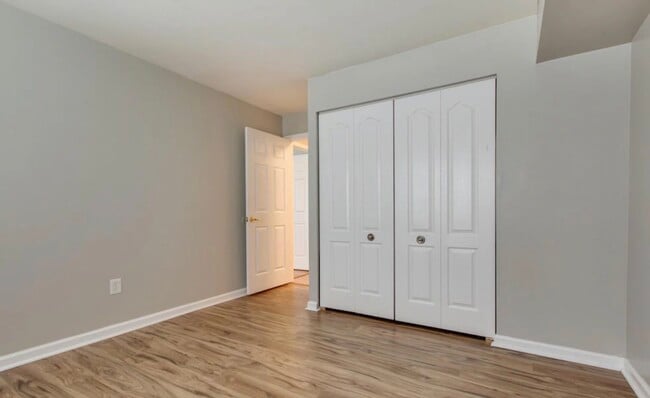 Building Photo - 8559 Falls Run Rd