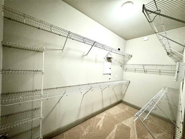 Building Photo - 3788 Richmond Ave.