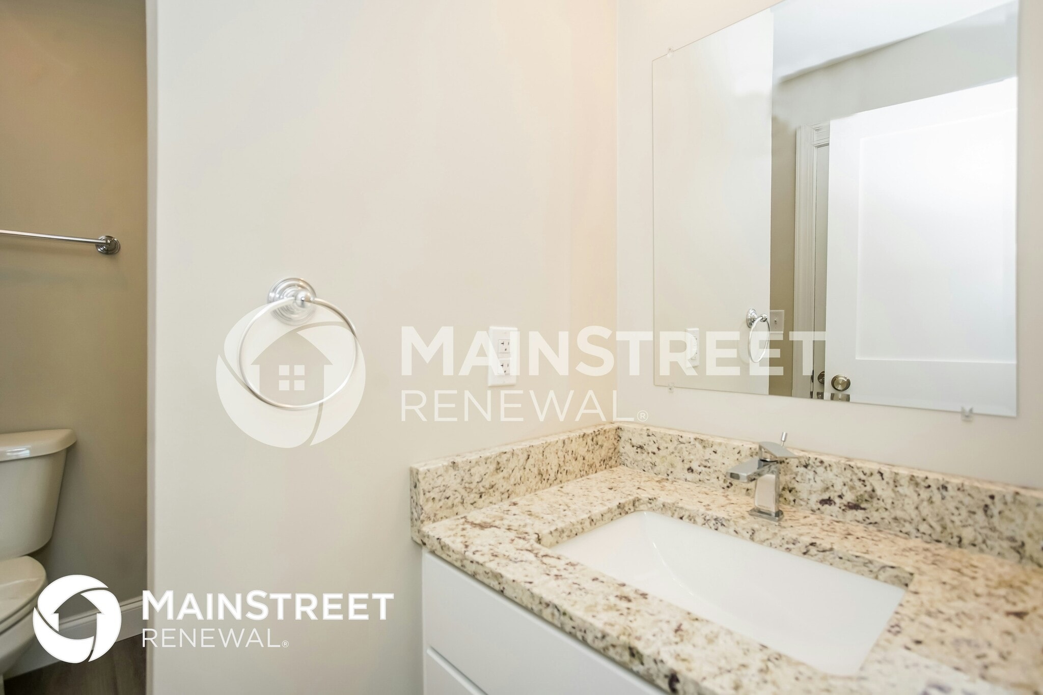 Building Photo - 3161 4th Ave S