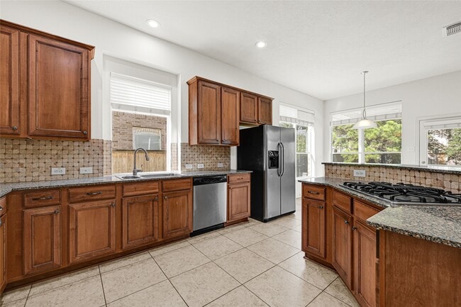 Building Photo - 74 E Arbor Camp Cir