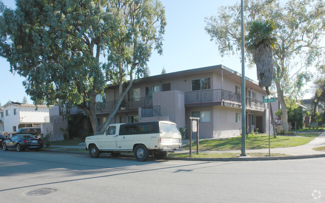 Primary Photo - Carmel Plaza Apartments