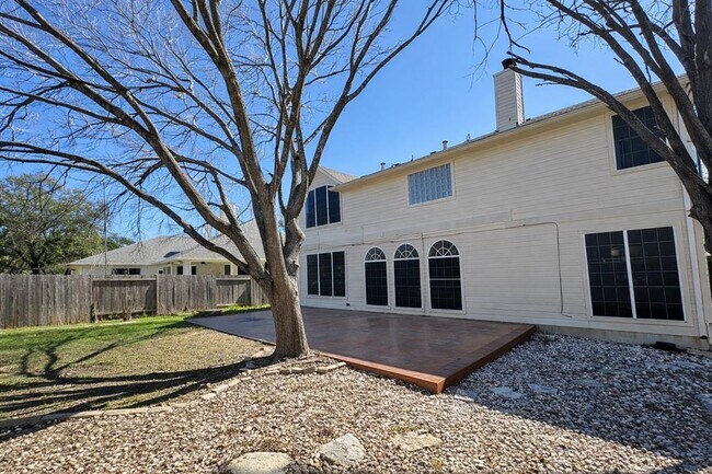 Building Photo - 1612 Chasewood Dr