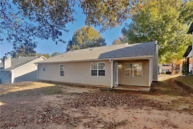 Building Photo - 780 Ashland Park Way SE