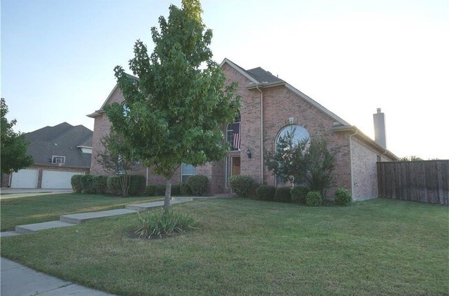 Building Photo - 1019 Amesbury Dr