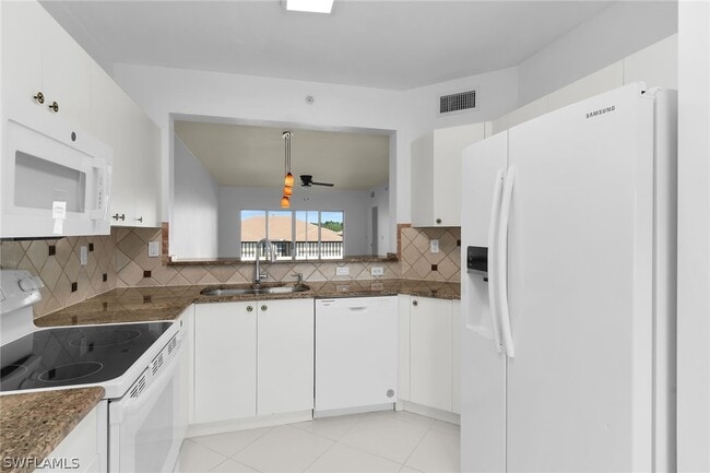 Building Photo - 7835 Regal Heron Cir