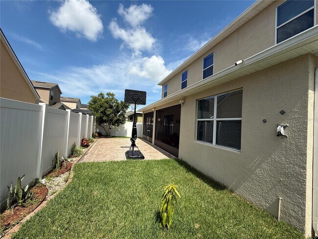 Building Photo - 3012 Lady Mae Ln
