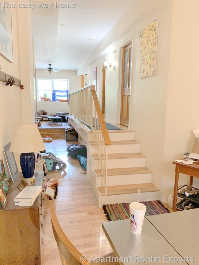 Building Photo - 106 Central St