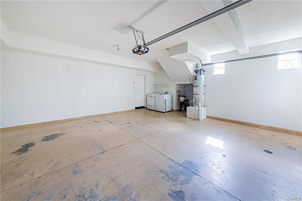 Building Photo - 138 S Hidden Path