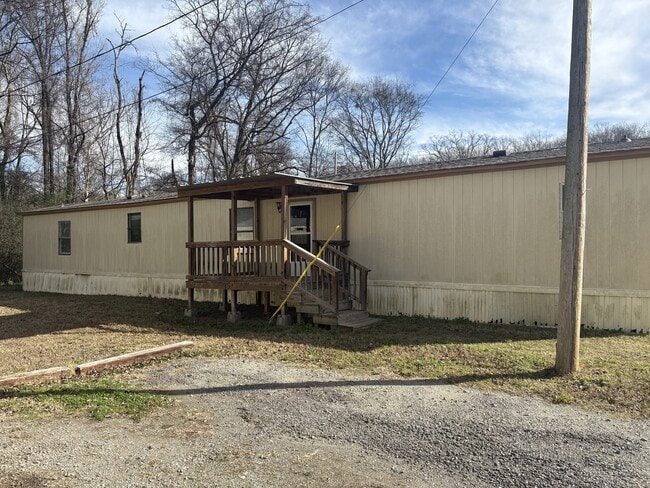 Building Photo - 2118 Cliffwood Rd