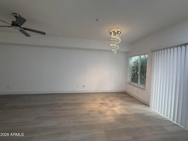 Building Photo - 12820 N Mountainside Dr