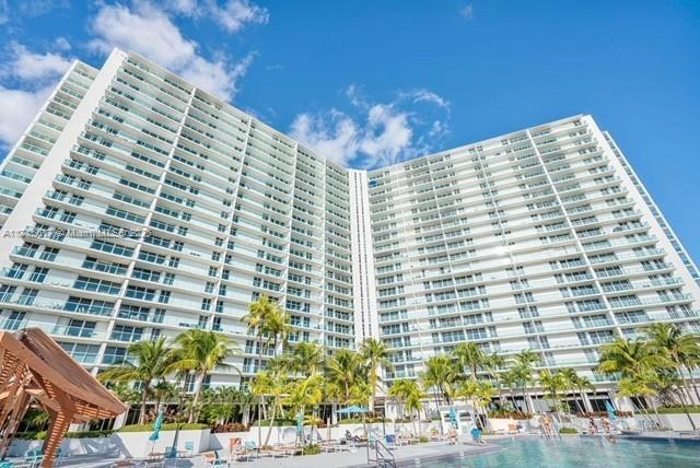 Building Photo - 2 bedroom in Sunny Isles Beach FL 33160