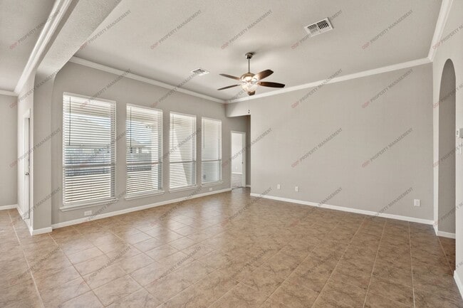 Building Photo - 10217 Eaglefire Dr