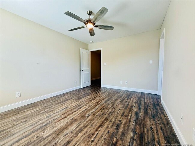 Building Photo - 848 Bellingham Way