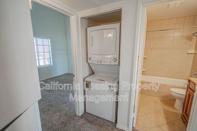 Building Photo - 18215 Flynn Dr