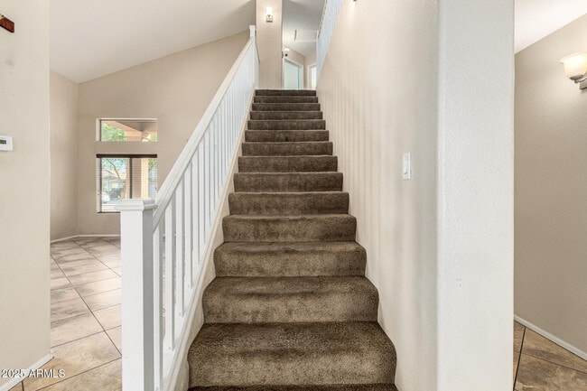 Building Photo - 3864 E Mine Shaft Rd