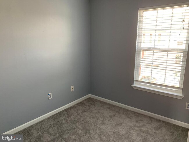 Building Photo - 7237 Maidstone Pl