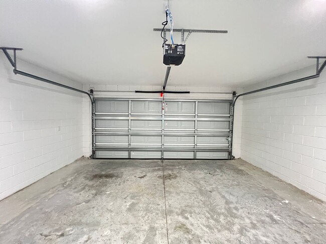 Building Photo - 111 Fisher Rd