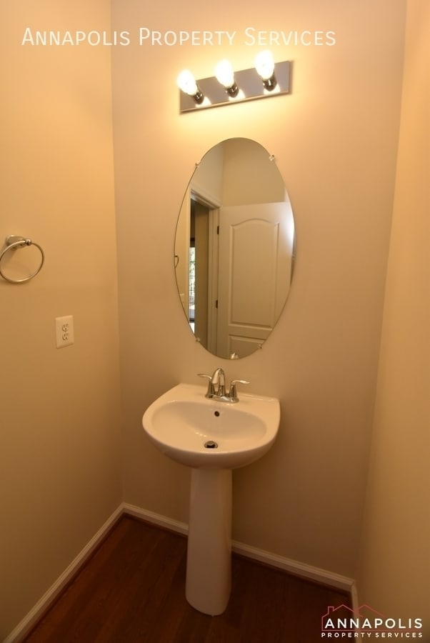 Building Photo - 7255 Stallings Dr