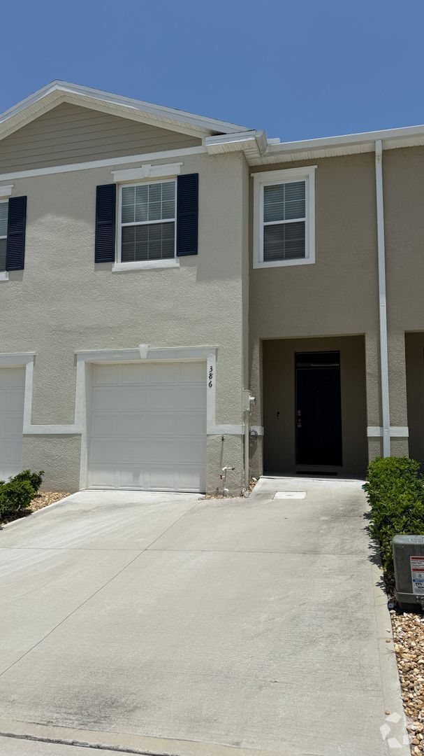 Building Photo - Discover the Charm of Feltrim Reserve! No ...