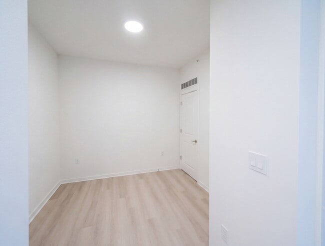 Building Photo - 5579 Millenia Park Blvd