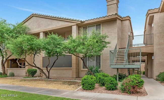 Primary Photo - 16013 S Desert Foothills Pkwy