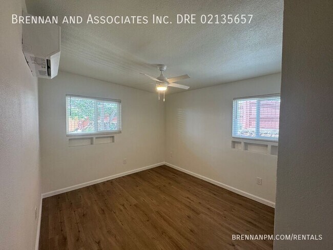 Building Photo - 330 Lento Ln