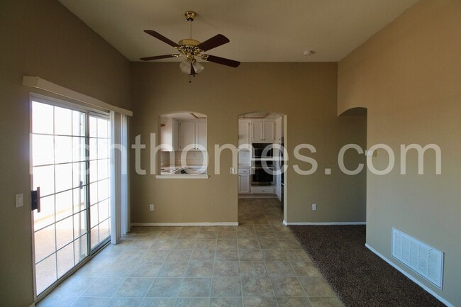 Building Photo - San Marcos, 1897 Matin Circle #217 - Great location! Close to shopping, restaurants, and easy acc...