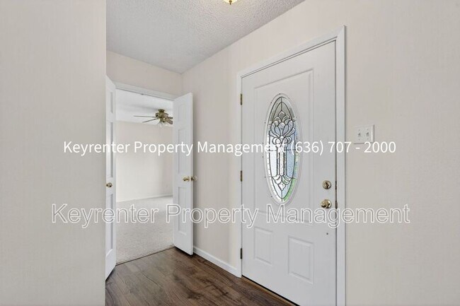 Building Photo - 1476 Shadow Wood Dr