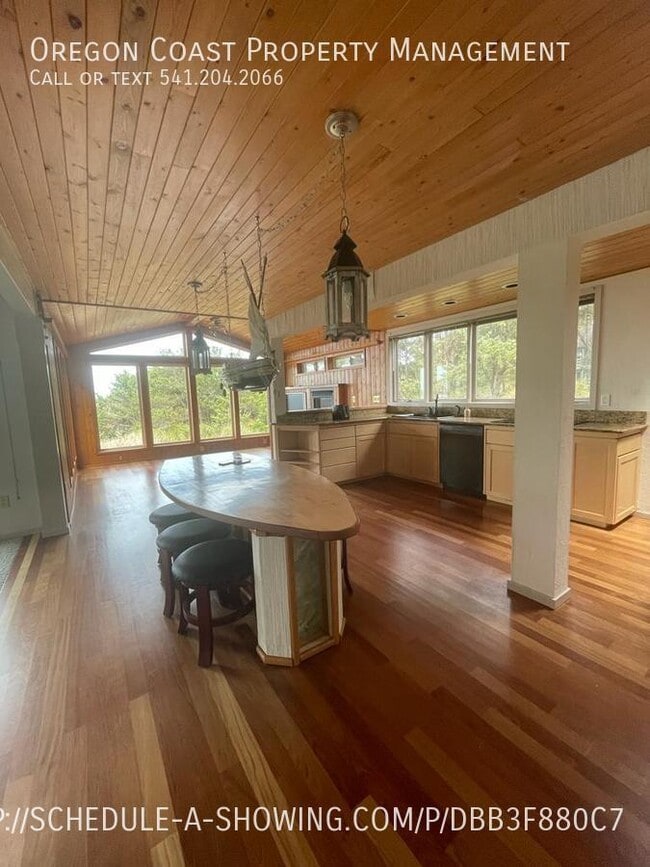 Little Whale Cove House! 465 Cove Point Depoe Bay OR 97341