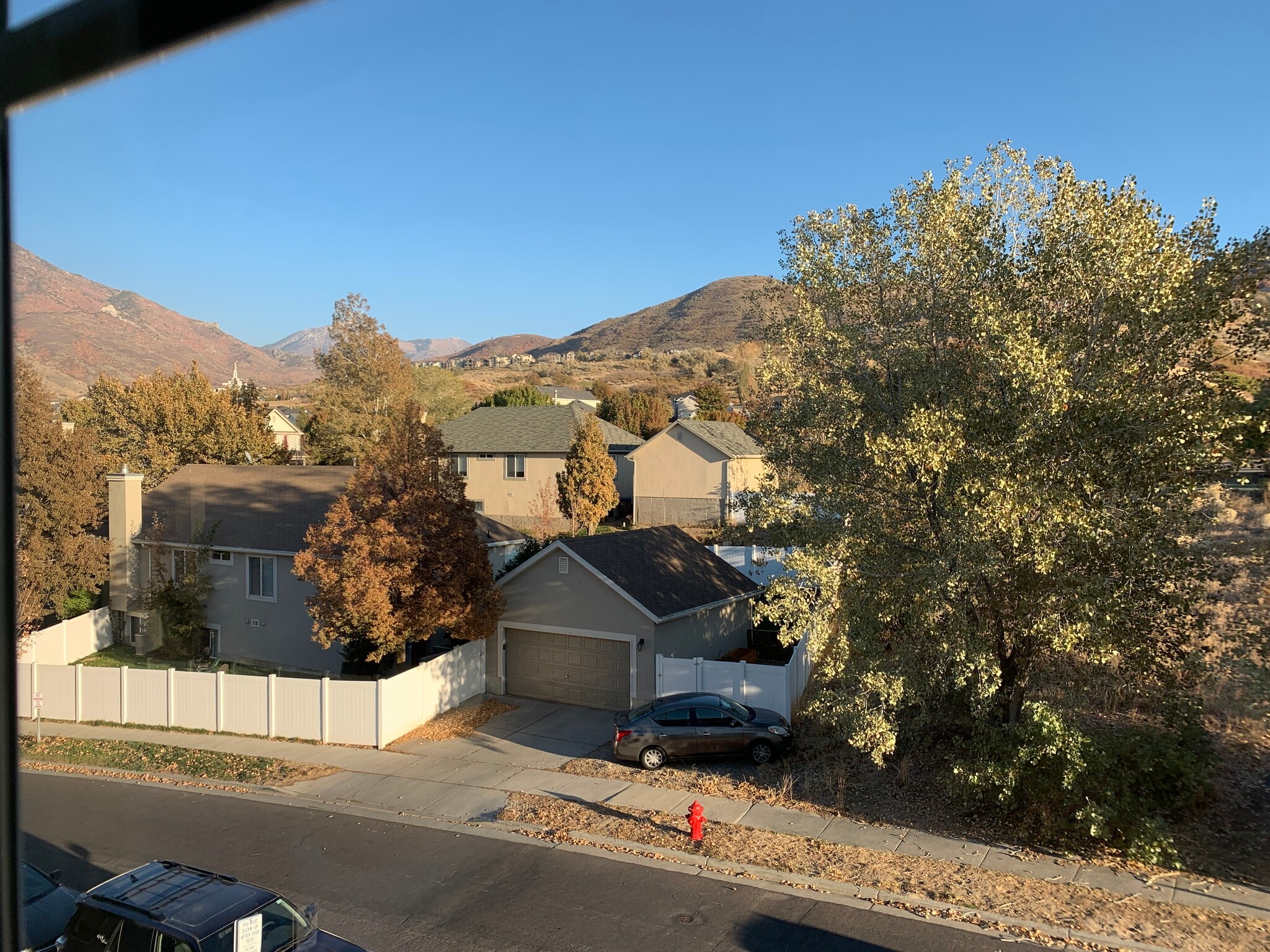 Building Photo - 991 E Senior Band Rd