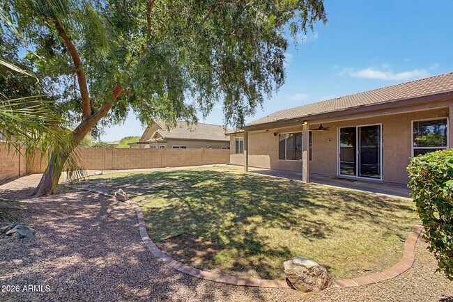 Building Photo - 4545 E Rowel Rd