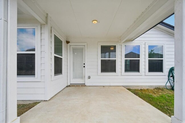 Building Photo - 9813 Eloquence Dr