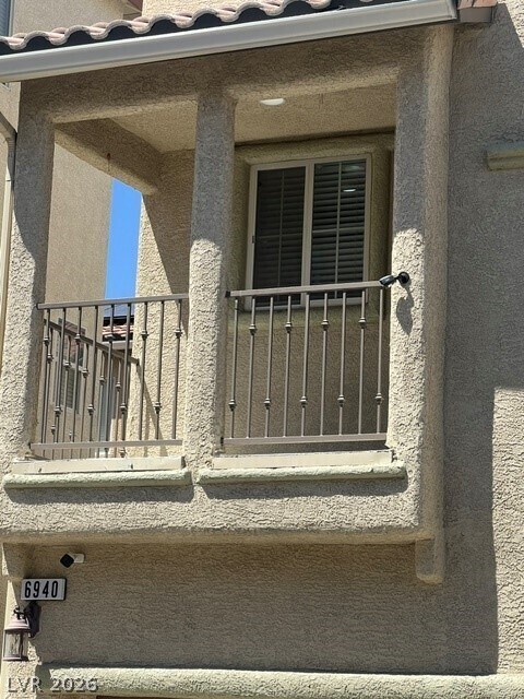 Building Photo - 6940 Canary Ivy Way