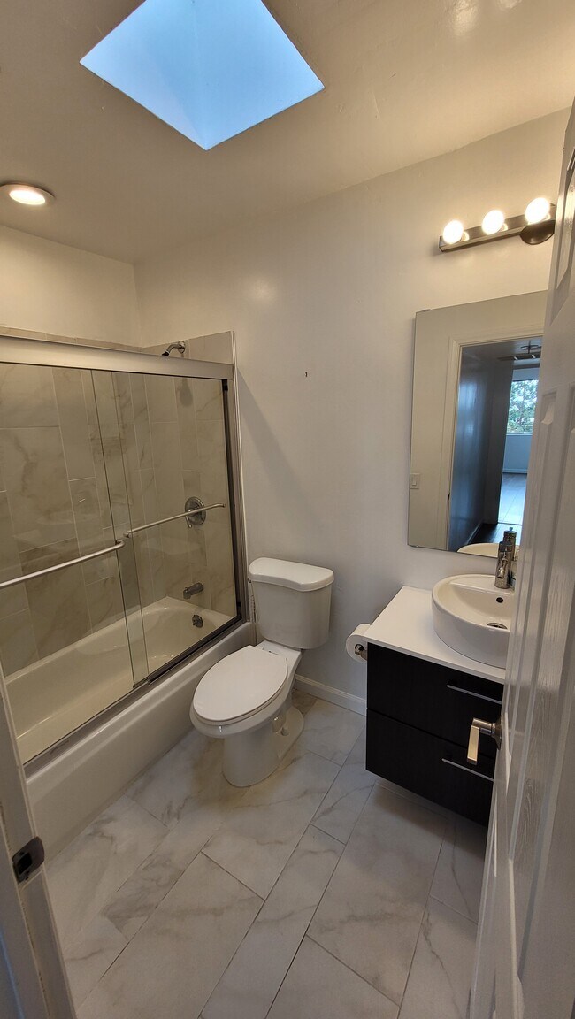 Building Photo - 5780 Friars Rd