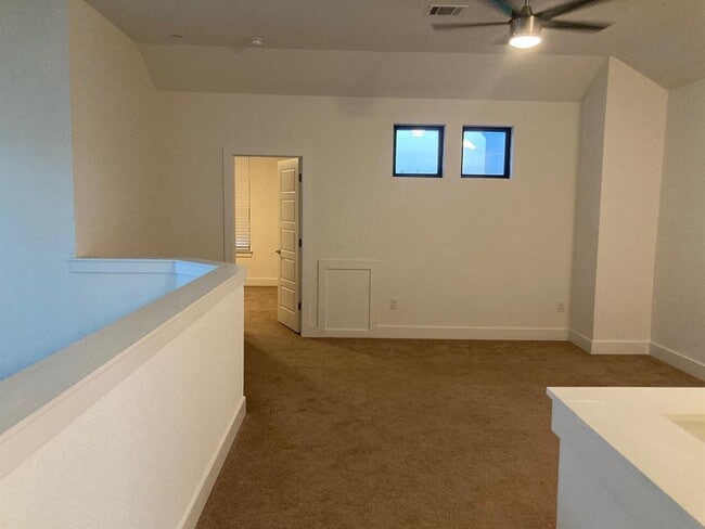 Building Photo - 12410 Maypole Bend