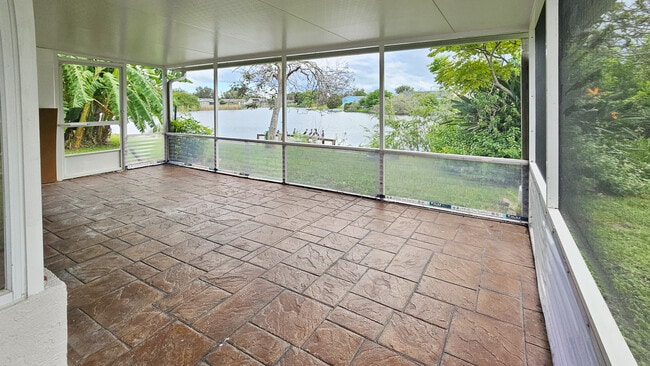 Building Photo - 3633 Rock Royal Dr