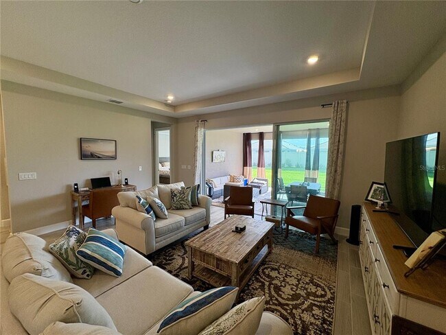 Building Photo - 5257 Savino Cir