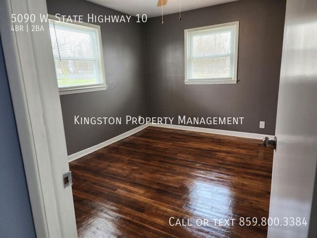 Building Photo - Beautiful 4 Bedroom 2 Bathroom House! 1/2 ...